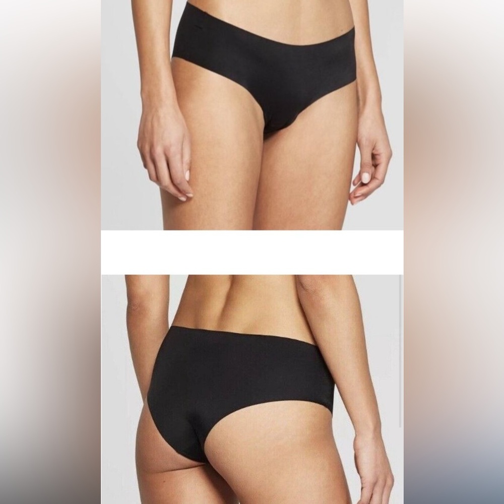 **NWT** seamless panties size XL